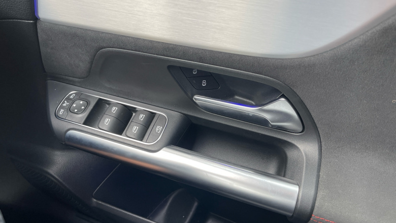 Mercedes-Benz GLA 250e AMG Line Executive 5dr Auto Hatchback